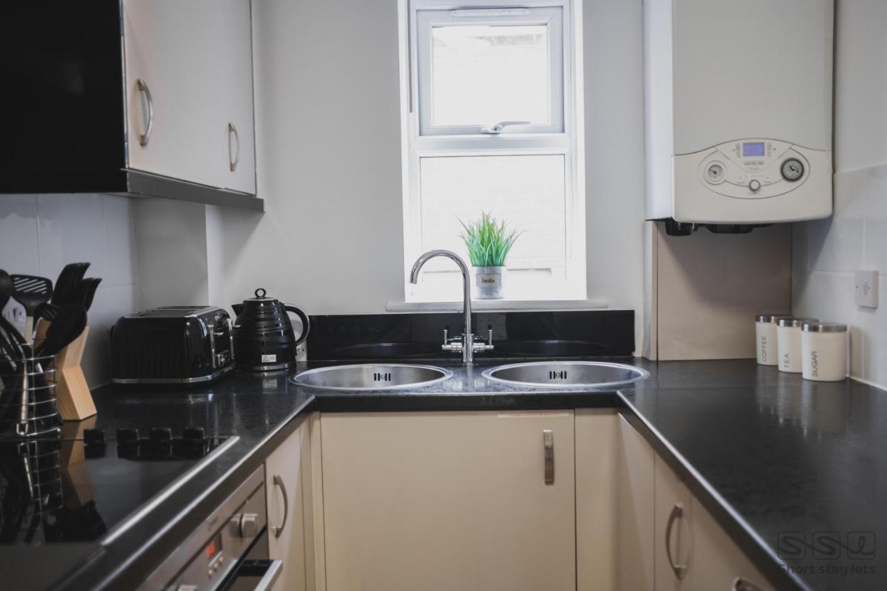 Manor Apartments Борнмут Екстер'єр фото